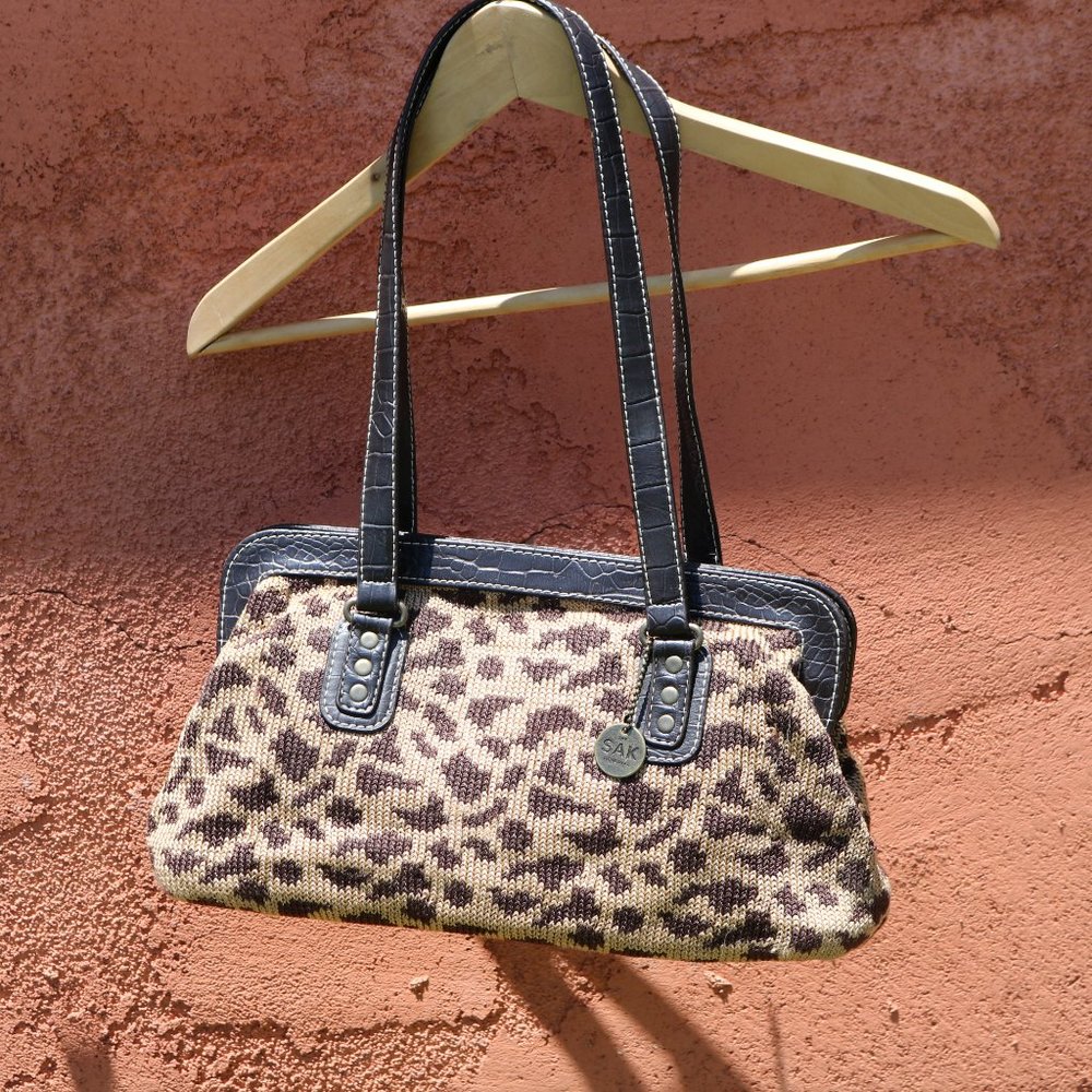 Leopard print crocheted bag
